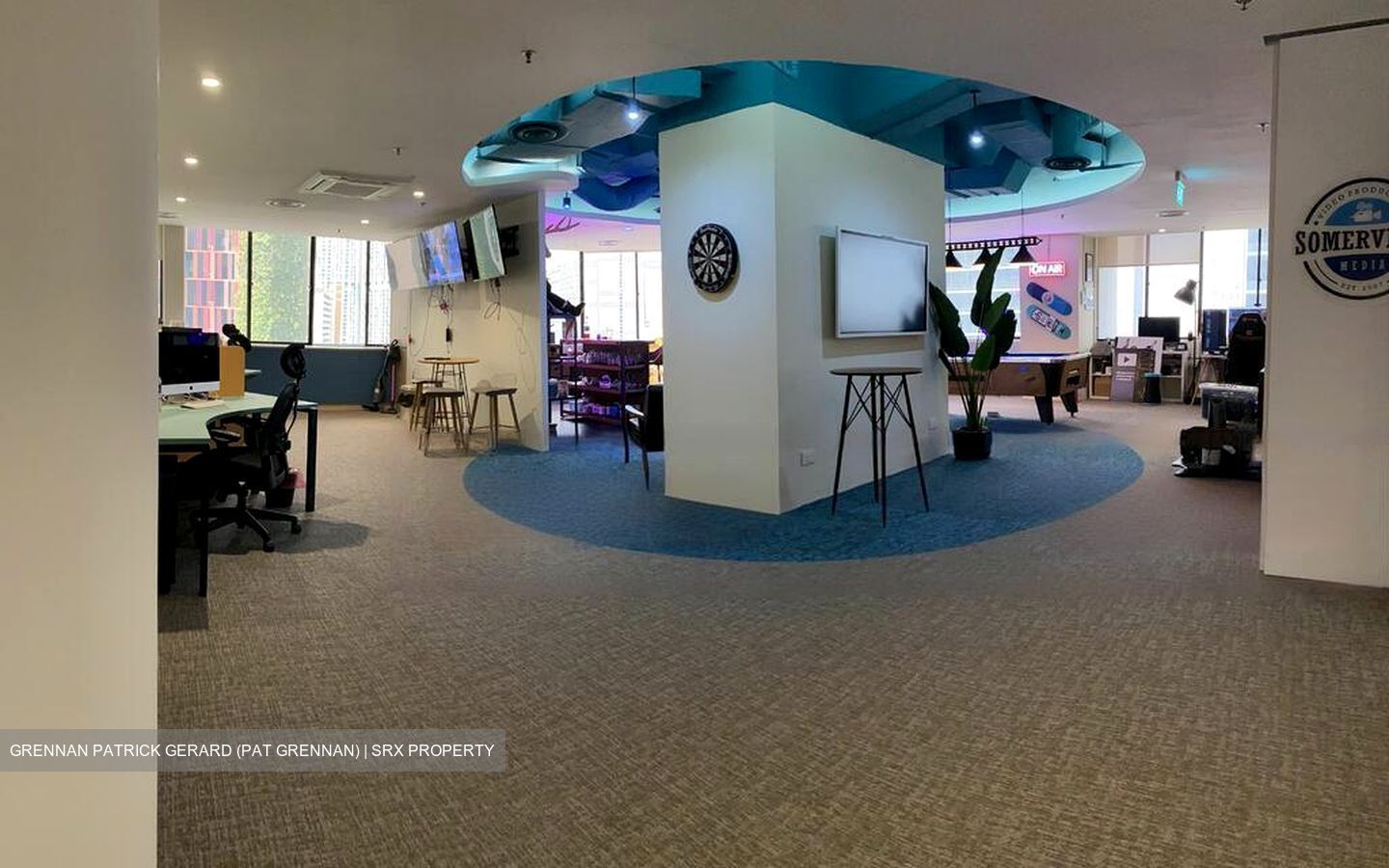 International Plaza (D2), Office #452203381